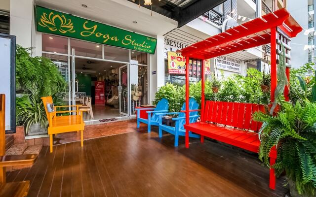 OYO 281 the Reader Cafe and Room