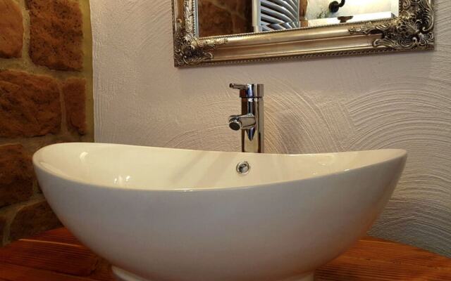 Ferieheisel - Everything, Except Usually!