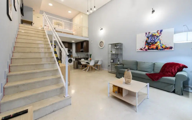 M Ldm11034 Acogedor D Plex con Cocina Abierta y