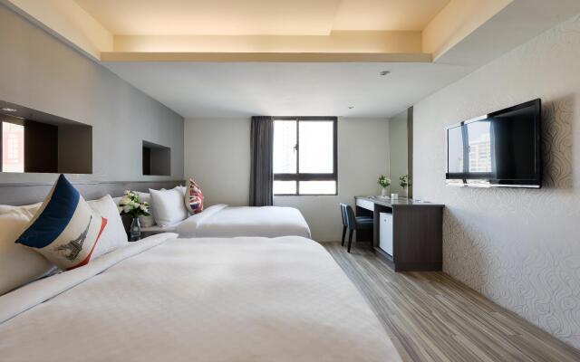 Taichung Saint Hotel