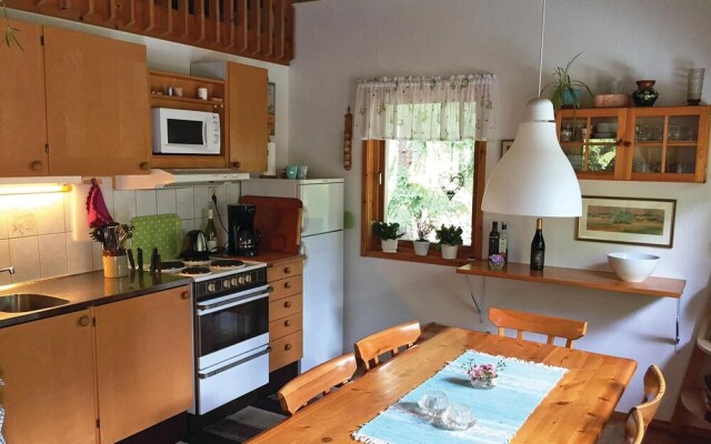 Beautiful Home in Yngsjö With 3 Bedrooms and Wifi