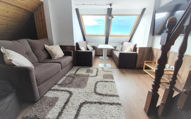 Miramar Ski a pie de pista - Ático precioso con piscina