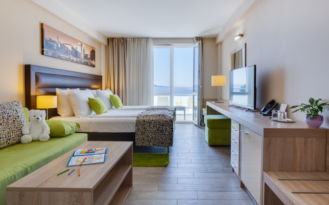 Hotel Pinija
