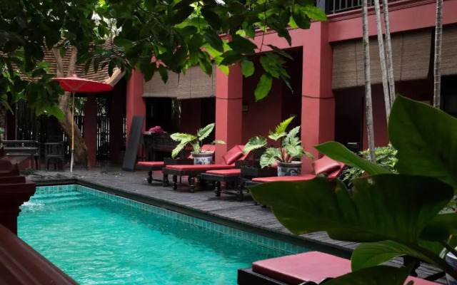 Tri Yaan Na Ros Colonial House