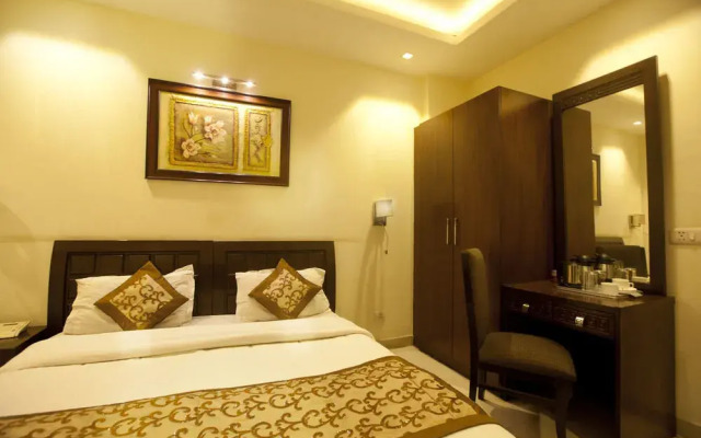 OYO Rooms Cyber City Oakwood