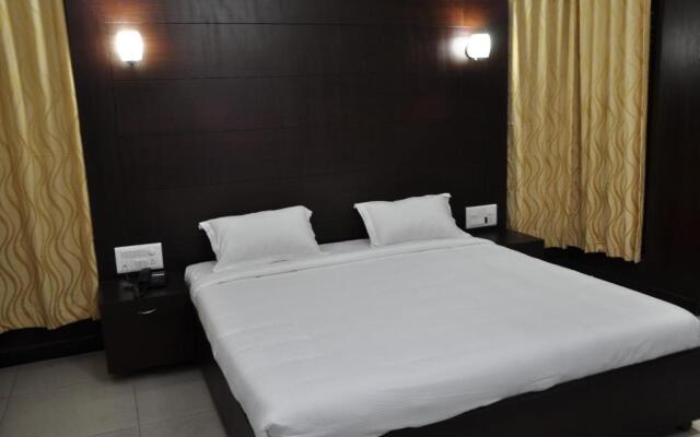 Kings Residency - Boutique Hotel