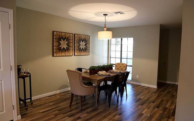 Biltmore Cloisters 2 BR by Casago