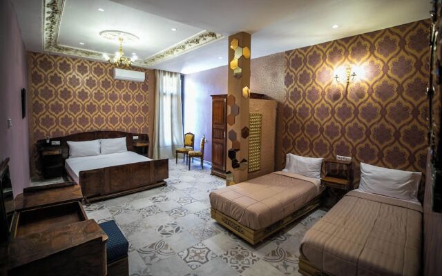 Palais Shazam & Spa