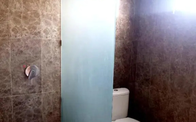 RedDoorz near Desa Wisata Kasongan