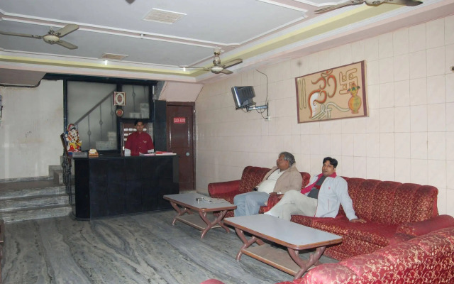 Hotel Aditya Palace