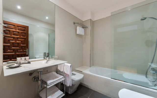 Gar Anat Hotel Boutique