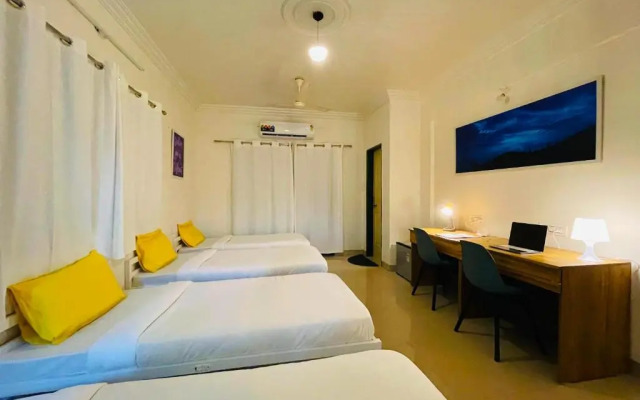 Procida Hostel by Zero Jhanjhat