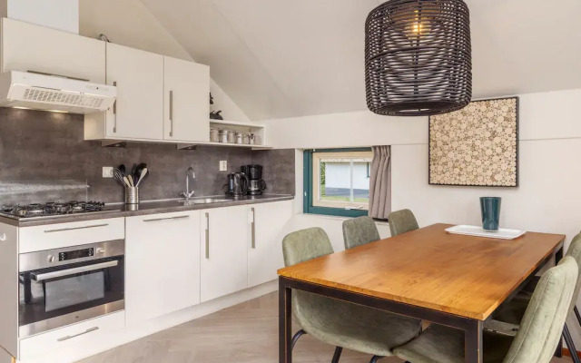 Bungalow in Veluwe Near Harderwijk