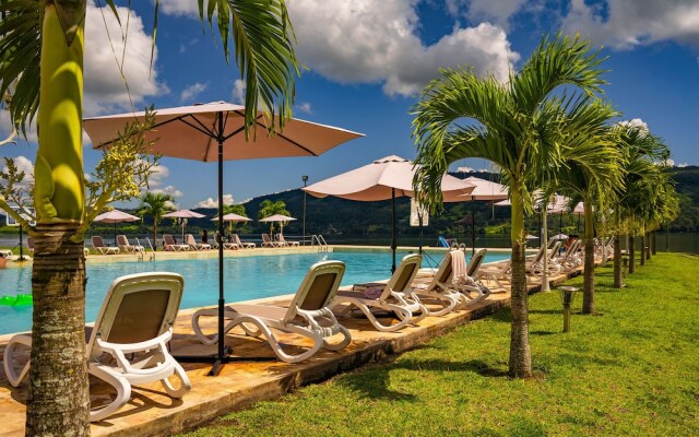 Bella Terra Laguna Azul Resort & Spa