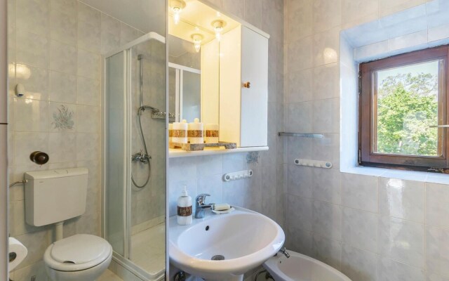 Nice Home in Funtana With Wifi and 1 Bedrooms