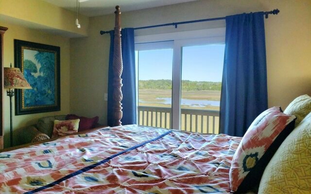 The White - 3 Br Home