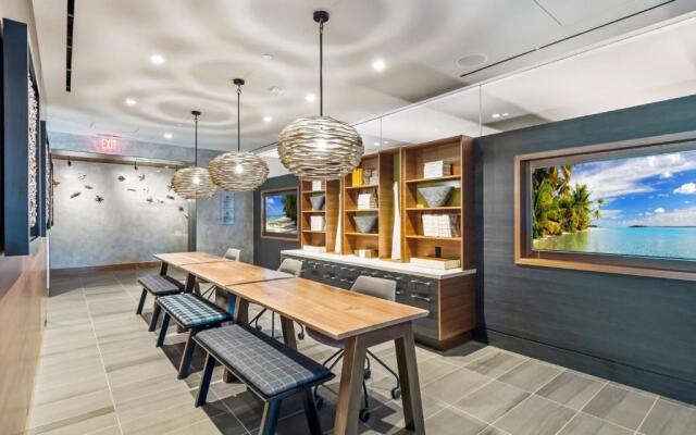 Global Luxury Suites at Reston Town Center