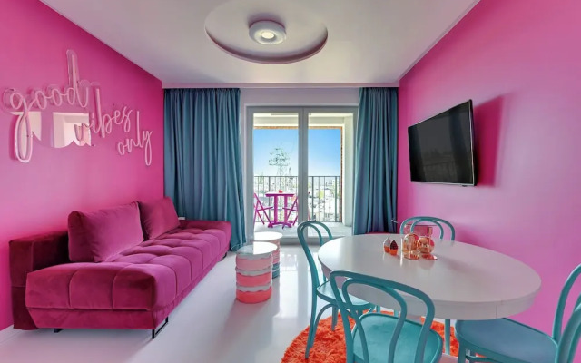 Żurawie Pink Port by Grand Apartments