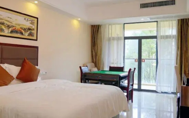 Yichun Yize Mingyue Hot Spring Resort