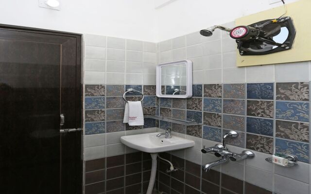 OYO 10982 Hotel Sai Prabha