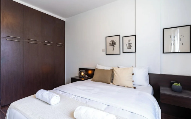 Harbor Apartments in Larnaca