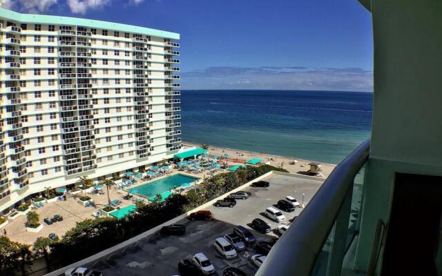 Beautiful Apartment in Hollywood Beach