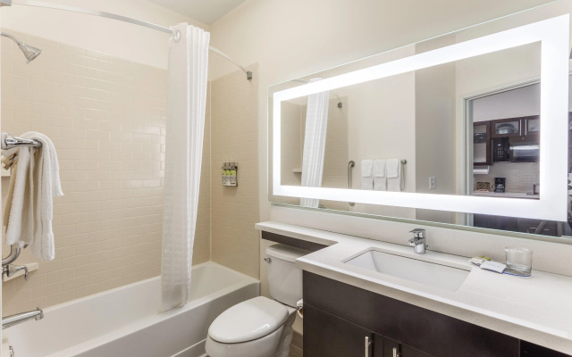 Candlewood Suites Davenport by IHG