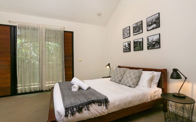 Buckets and Spades – Guest Rooms – Byron Bay