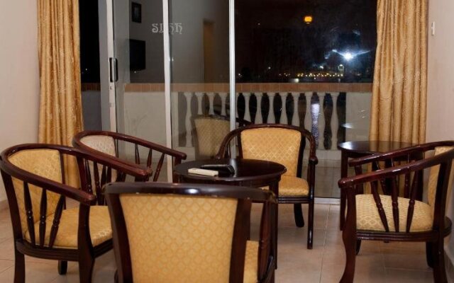 Sierra Lighthouse Hotel