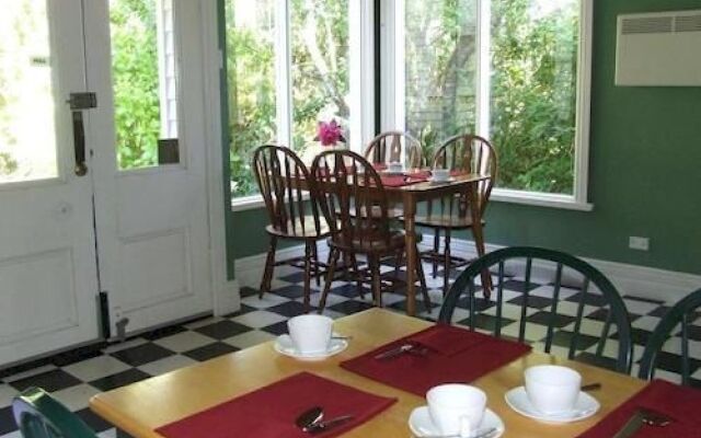Braeside Bed & Breakfast