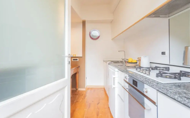 Viav by Rent All Como