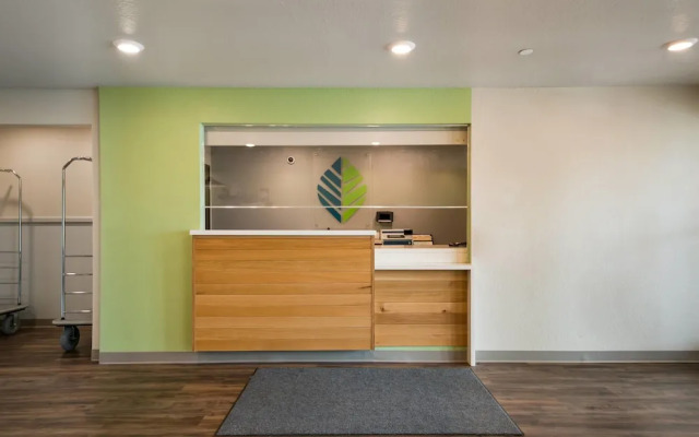 WoodSpring Suites Cocoa Beach - Rockledge