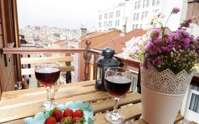 Suite Dreams Istanbul Hostel