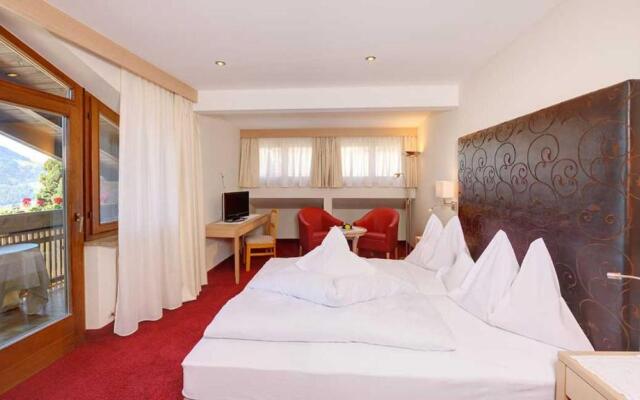 Hotel Tirol