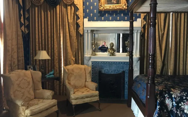 The Guest House Historic Mansion
