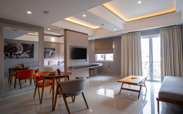 HARRIS Hotel & Residence Riverview Kuta Bali