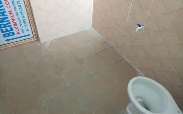 Olu World Hotel