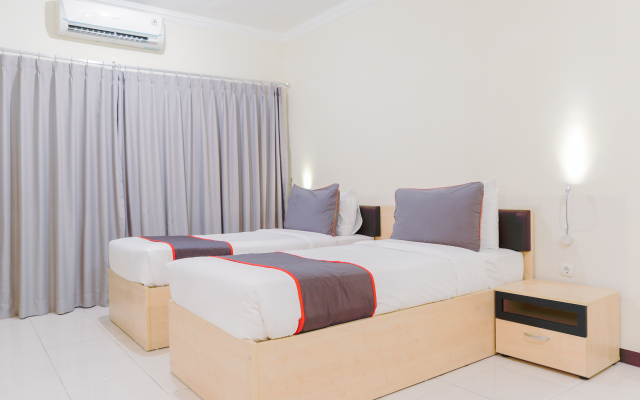 Collection O 6 Grand Palace Kemayoran Near Rs Mitra Keluarga Kemayoran