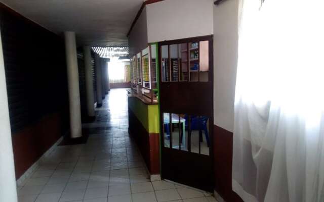 C.E.O Motel