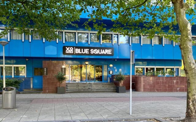 XO Hotels Blue Square