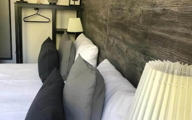 Hamburg Room