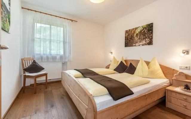 Pond View Modern Retreat