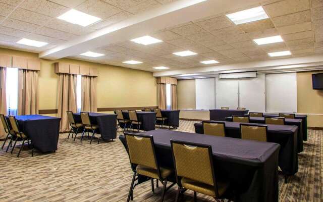 Quality Inn & Suites Peoria North