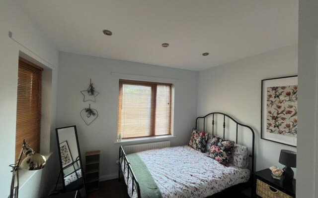 Inviting & Spacious 3BD Flat - Shadwell