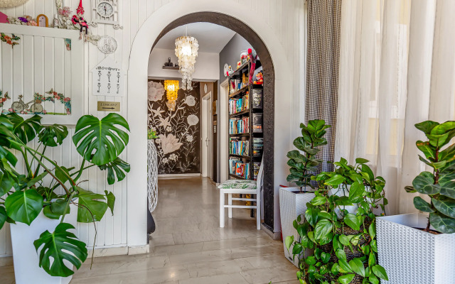 V.A. Boutique Apartments and Suites