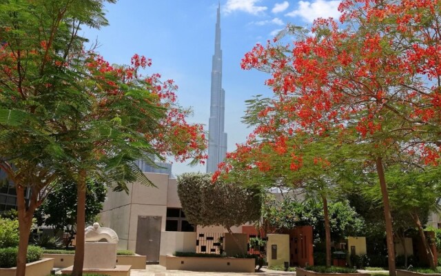 2 Min to Dubai Mall 1 BR