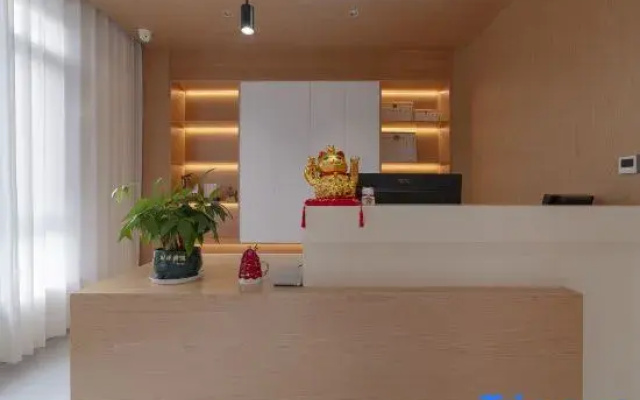 Shanzha Xiaoyuan Chinese Inn (Zhangjiajie West Station)