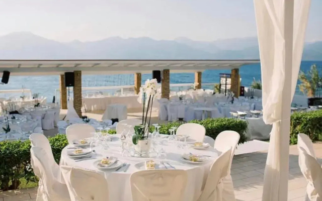 Rodini Beach Hotel