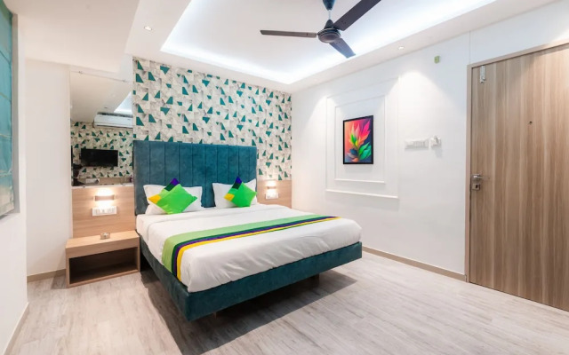 Treebo Cocostay, Hadapsar