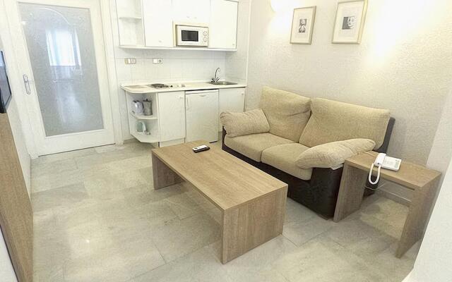 Pleasant apartment in Benalmadena near Playa Beach
